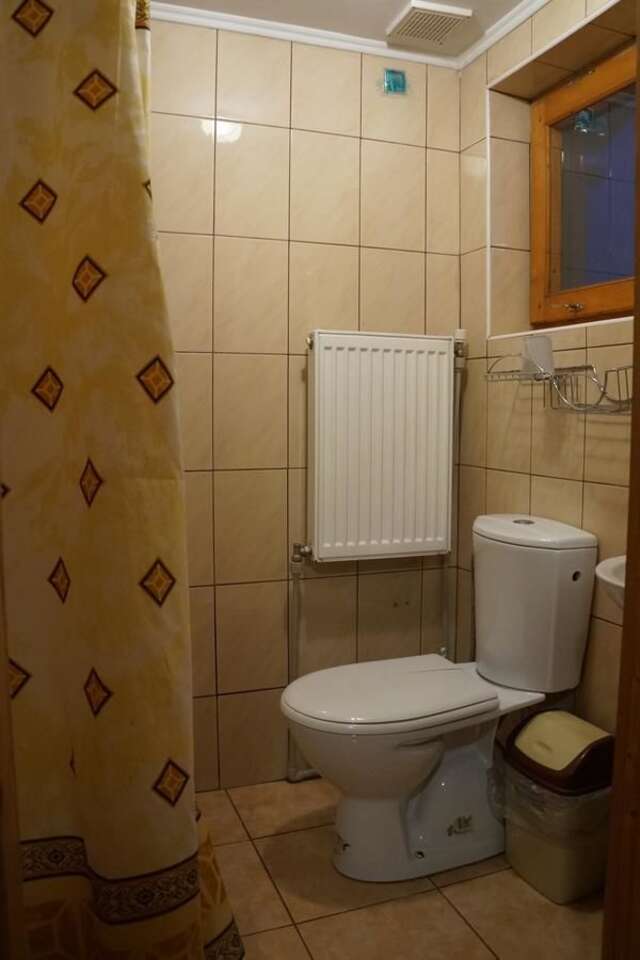 Гостевой дом At Starunchakiv family Яремче-13