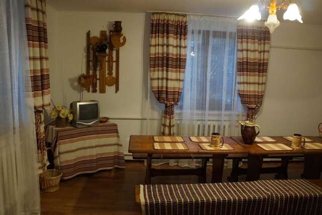 Гостевой дом At Starunchakiv family Яремче-27