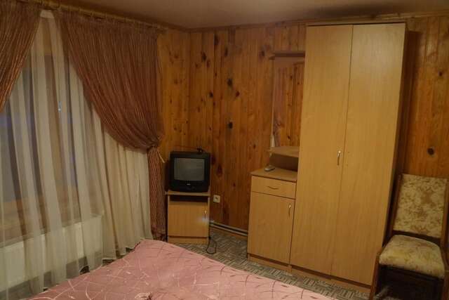 Гостевой дом At Starunchakiv family Яремче-7